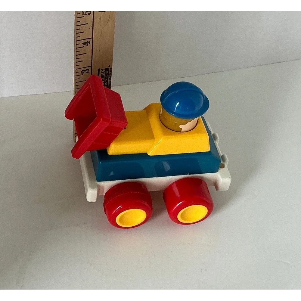 Vintage‎ Dump Truck Toy Construction Worker Driver Primary Colors 5in